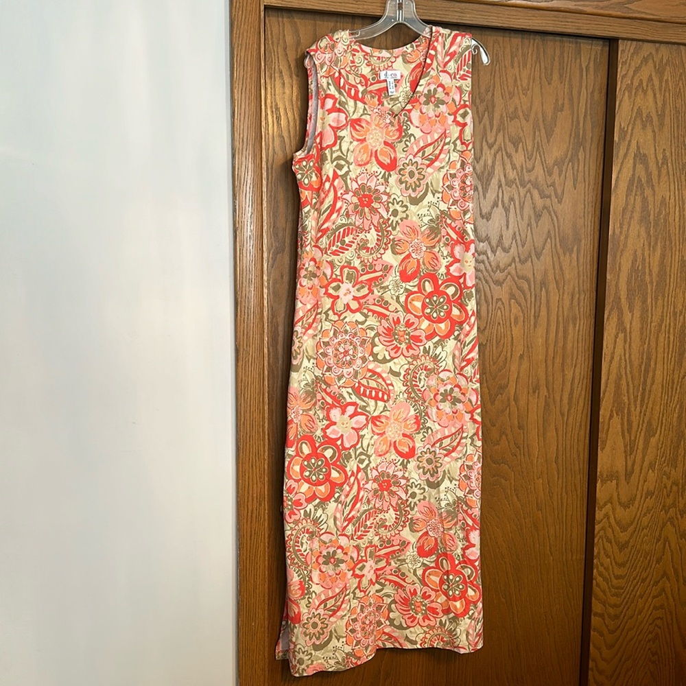 Denim and Company sleeveless cotton summer dress.
